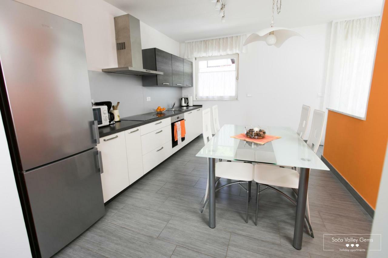 Emerald Soca Apartment Толмин Экстерьер фото